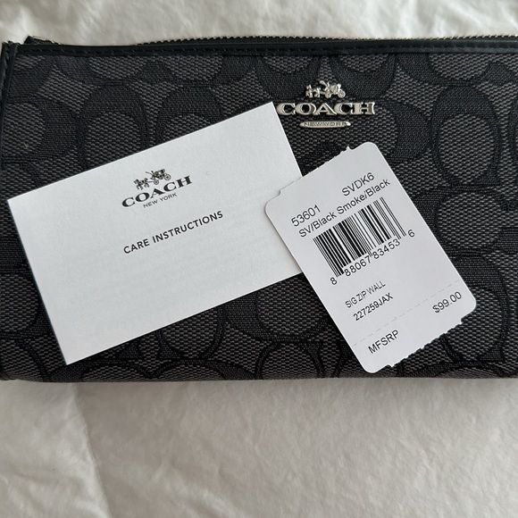 COACH wallet black logo - Picture 7 of 7